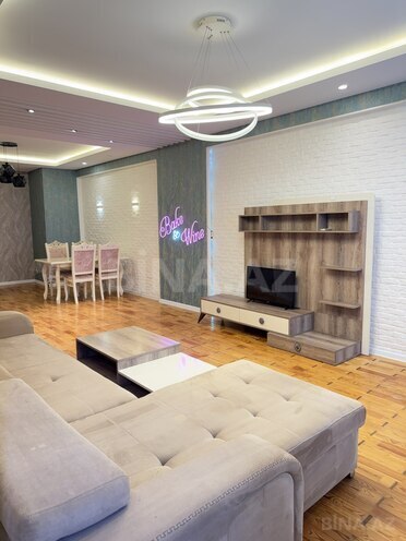 Сдаётся 4-комн. новостройка 120 м², м. Ахмедлы, photo 1 from 26