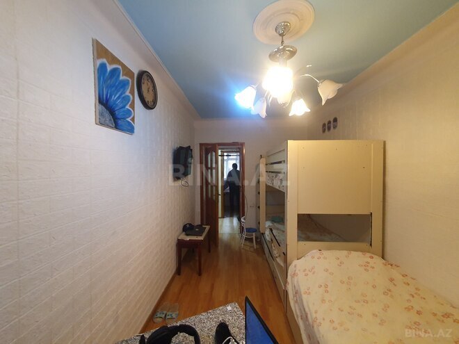 Satılır 3 otaqlı köhnə tikili 70 m², Qara Qarayev m., photo 9 from 18
