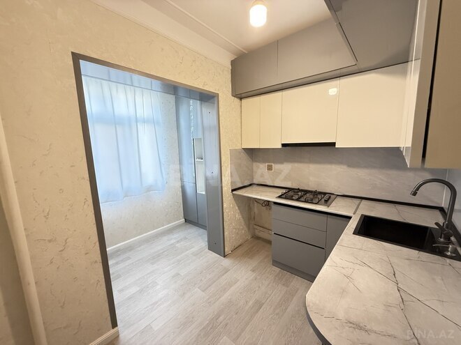 Satılır 2 otaqlı köhnə tikili 65 m², Xalqlar Dostluğu m., photo 7 from 15