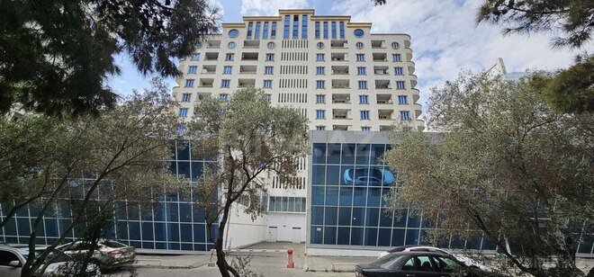 Satılır 3 otaqlı yeni tikili 130 m², Həzi Aslanov m., photo 1 from 9