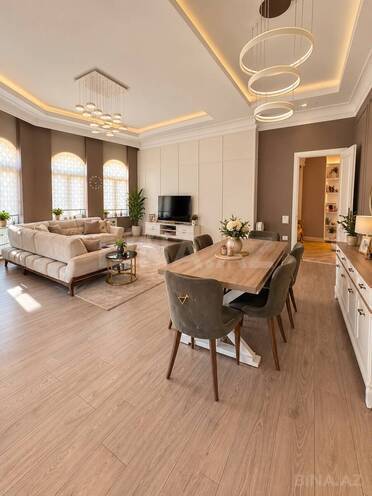 İcarəyə verilir 5 otaqlı yeni tikili 245 m², Nəriman Nərimanov m., photo 1 from 13
