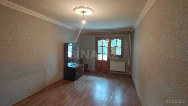 Продается 1-комн. вторичка 30 м², photo 1 from 9