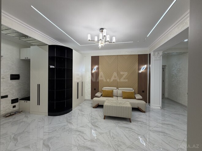 Продаётся 3-комн. новостройка 145 м², м. Нефтчиляр, photo 4 from 32