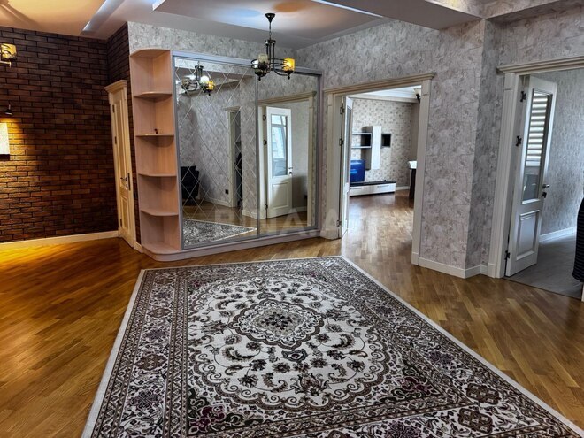 Сдаётся 3-комн. новостройка 160 м², м. 28 мая, photo 10 from 11