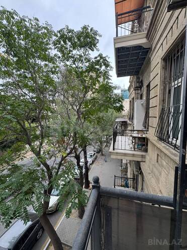 İcarəyə verilir 3 otaqlı köhnə tikili 100 m², Nizami m., photo 14 from 19