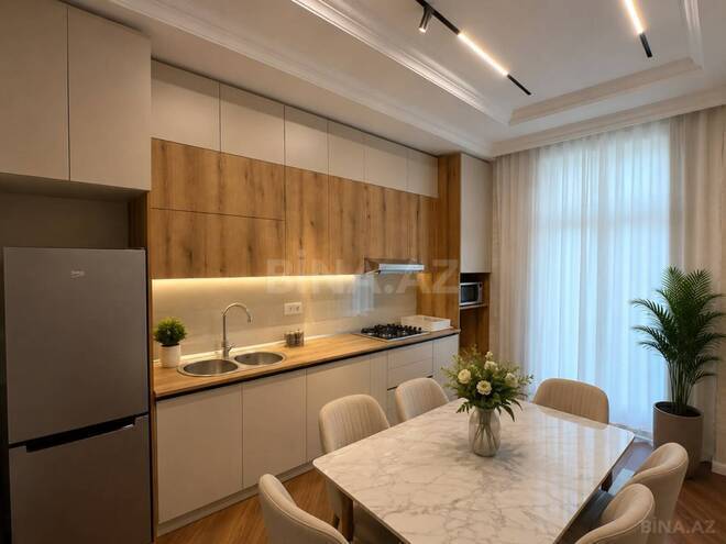 Сдается 3-комн. новостройка 114 м², м. Гянджлик, photo 1 from 7
