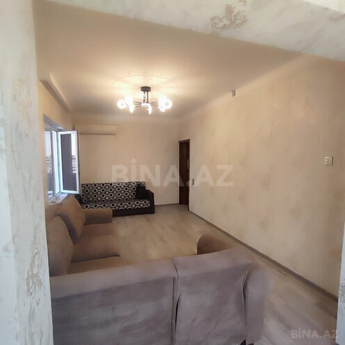 Продаётся 2-комн. вторичка 70 м², м. Нефтчиляр, photo 3 from 16