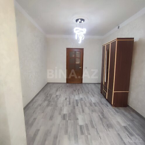 Продаётся 2-комн. вторичка 70 м², м. Нефтчиляр, photo 7 from 16