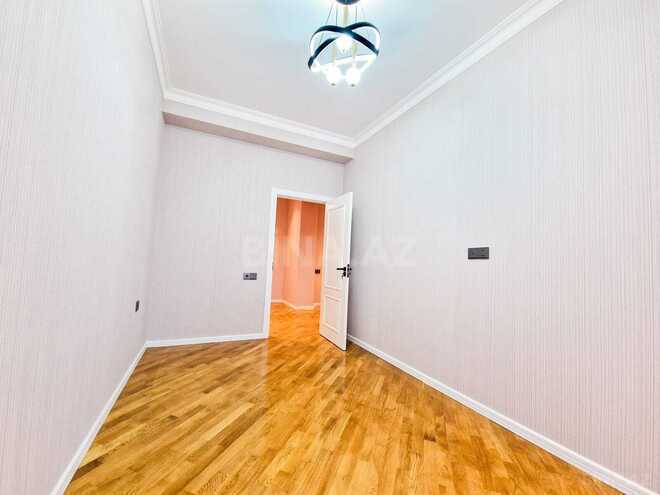Продаётся 2-комн. новостройка 63 м², м. Кара Караев, photo 8 from 16