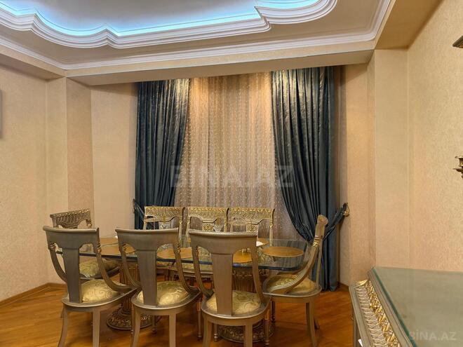 Продаётся 3-комн. новостройка 141 м², м. Нефтчиляр, photo 3 from 16