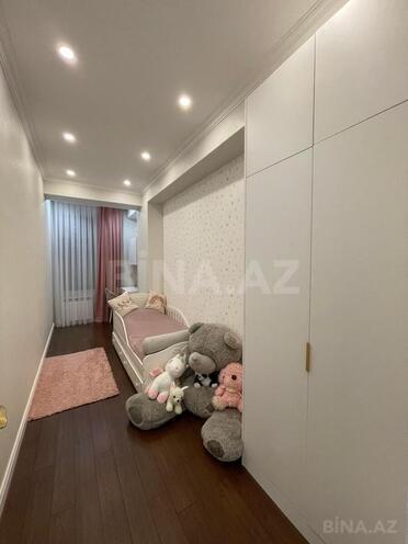 Продаётся 4-комн. вторичка 145 м², пос. 8-й мкр, photo 10 from 15