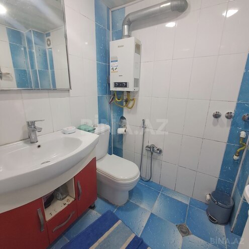 Продаётся 3-комн. вторичка 80 м², м. Кара Караев, photo 15 from 17