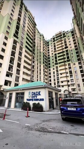 Сдается 2-комн. новостройка 71 м², м. Нефтчиляр, photo 1 from 10