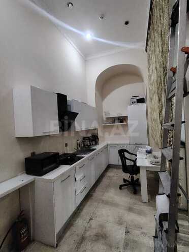 Сдаётся 4-комн. офис 135 м², м. Ичеришехер, photo 16 from 18