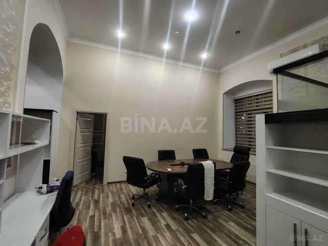 Сдаётся 4-комн. офис 135 м², м. Ичеришехер, photo 3 from 18