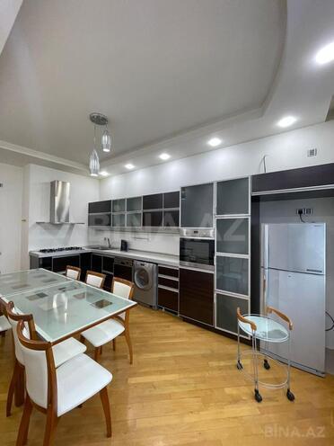 Сдаётся 4-комн. новостройка 200 м², Насиминский  р., photo 9 from 21