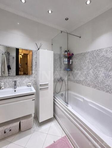 Продаётся 3-комн. новостройка 140 м², м. Гянджлик, photo 9 from 11