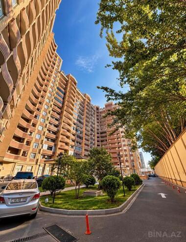 Продаётся 3-комн. новостройка 140 м², м. Гянджлик, photo 1 from 11