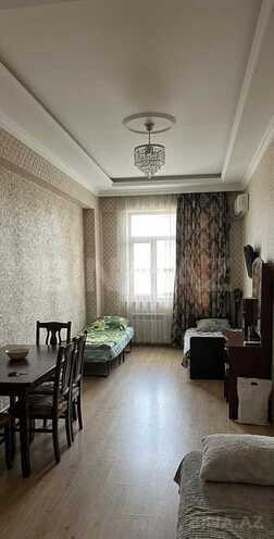 Продаётся 2-комн. новостройка 62 м², м. Нефтчиляр, photo 4 from 10