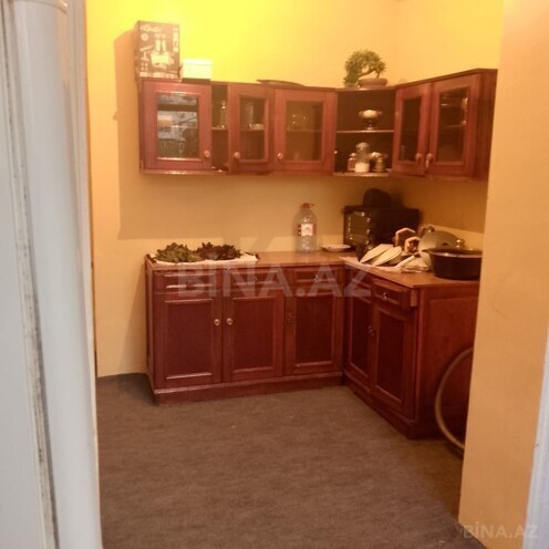 Satılır 2 otaqlı köhnə tikili 45 m², İnşaatçılar m., photo 6 from 9