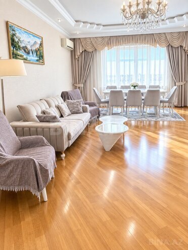 İcarəyə verilir 4 otaqlı yeni tikili 224 m², Gənclik m., photo 1 from 16