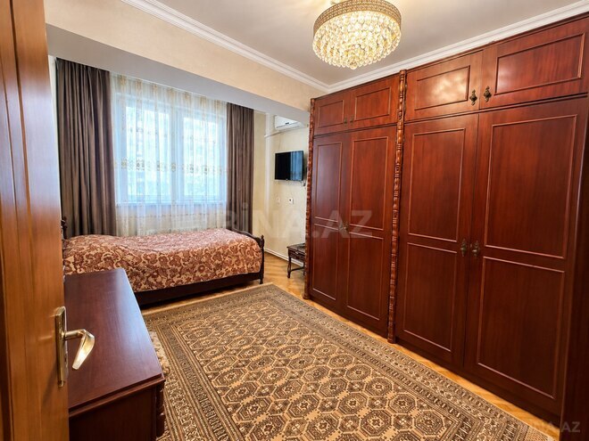 Satılır 4 otaqlı köhnə tikili 120 m², Nərimanov r., photo 5 from 17