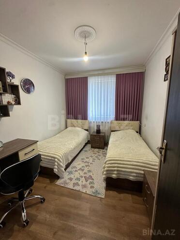 Продаётся 4-комн. вторичка 85 м², пос. Бюльбюля, photo 4 from 13