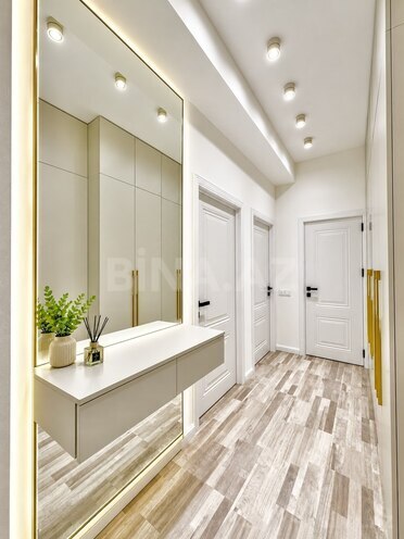 Продаётся 2-комн. новостройка 46 м², м. Кара Караев, photo 4 from 10