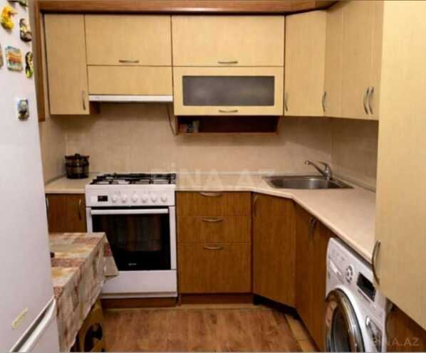 Satılır 3 otaqlı köhnə tikili 75 m², 28 May m., photo 11 from 12