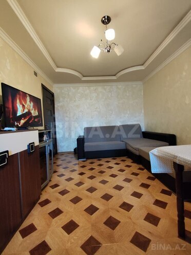 Продаётся 1-комн. вторичка 33 м², м. Ичеришехер, photo 1 from 12