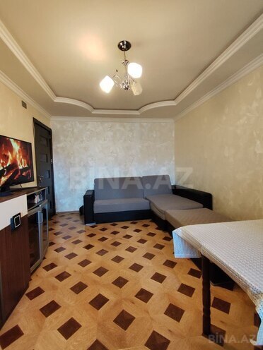 Продаётся 1-комн. вторичка 33 м², м. Ичеришехер, photo 3 from 12
