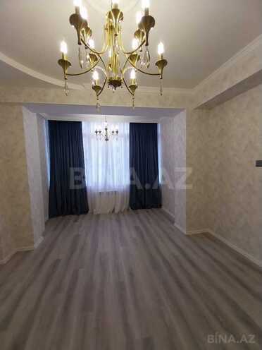 Satılır 2 otaqlı köhnə tikili 55 m², İnşaatçılar m., photo 1 from 13