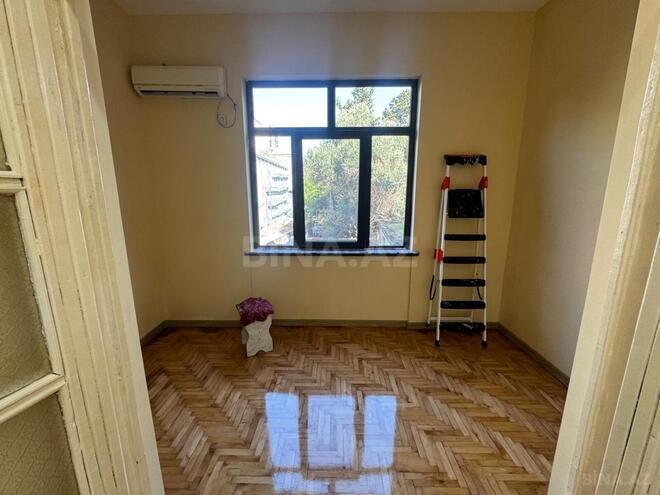 İcarəyə verilir 3 otaqlı köhnə tikili 70 m², Elmlər Akademiyası m., photo 8 from 21