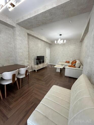 Сдается 3-комн. новостройка 125 м², м. Низами, photo 4 from 13