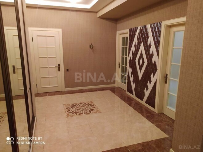 Сдаётся 3-комн. новостройка 140 м², м. Низами, photo 8 from 20