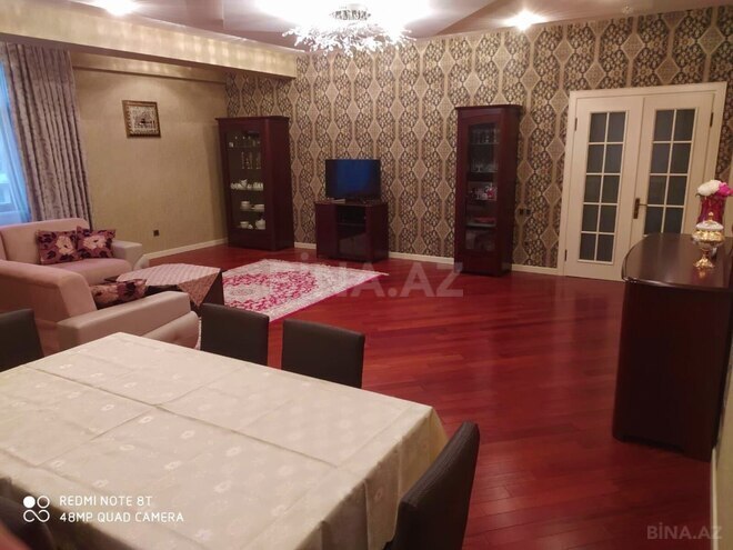 Сдаётся 3-комн. новостройка 140 м², м. Низами, photo 5 from 20