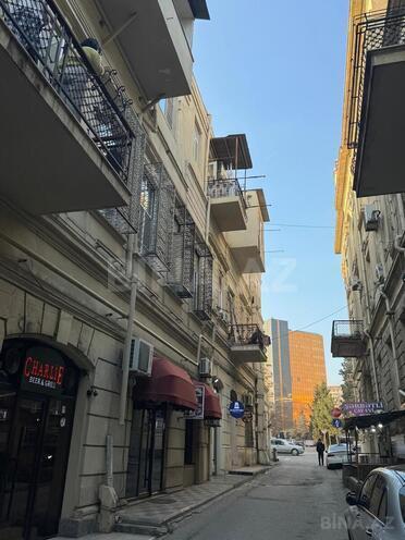Satılır 3 otaqlı köhnə tikili 67.7 m², 28 May m., photo 16 from 17