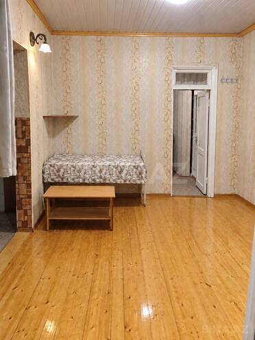 İcarəyə verilir 2 otaqlı həyət evi/bağ evi 35 m², Nəsimi r., photo 1 from 6