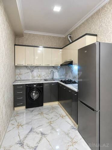 Сдается 2-комн. новостройка 71 м², м. Нефтчиляр, photo 8 from 10