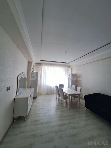 Сдается 3-комн. новостройка 80 м², Хатаинский р., photo 1 from 10
