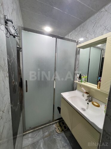 Продается 2-комн. вторичка 65 м², м. Ази Асланов, photo 11 from 21