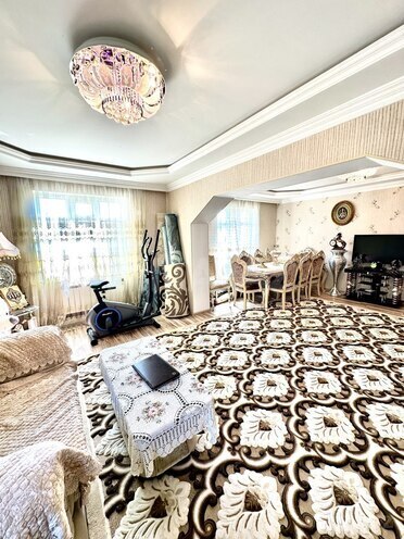 Satılır 5 otaqlı köhnə tikili 120 m², Xalqlar Dostluğu m., photo 1 from 28