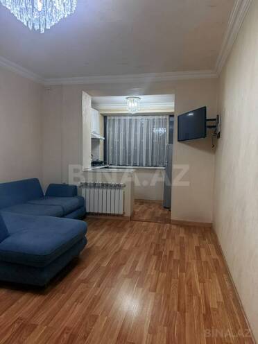 Продается 3-комн. вторичка 55 м², м. Иншаатчылар, photo 3 from 9