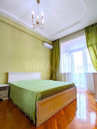 Satılır 4 otaqlı köhnə tikili 135 m², İçəri Şəhər m., photo 19 from 31
