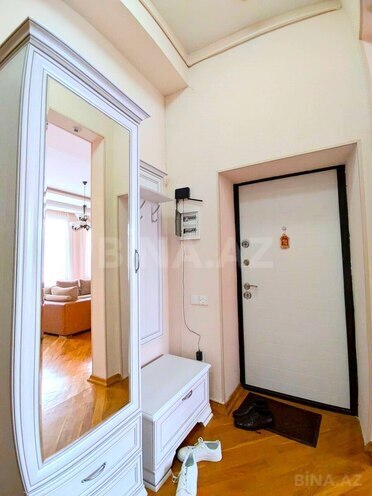 Satılır 4 otaqlı köhnə tikili 135 m², İçəri Şəhər m., photo 25 from 31