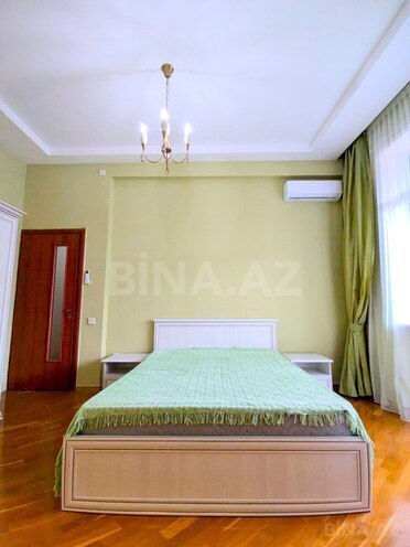 Satılır 4 otaqlı köhnə tikili 135 m², İçəri Şəhər m., photo 21 from 31