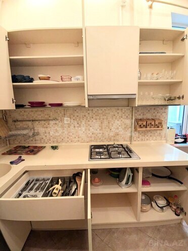 Satılır 4 otaqlı köhnə tikili 135 m², İçəri Şəhər m., photo 12 from 31