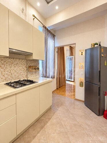 Satılır 4 otaqlı köhnə tikili 135 m², İçəri Şəhər m., photo 11 from 31