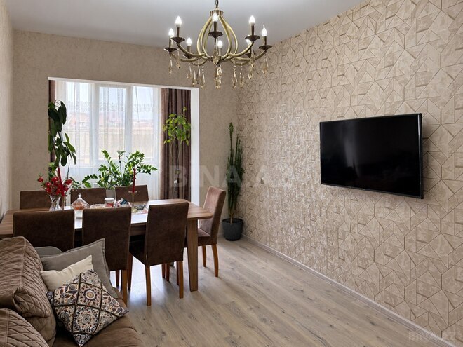 Satılır 3 otaqlı köhnə tikili 87 m², Bakıxanov q., photo 1 from 20