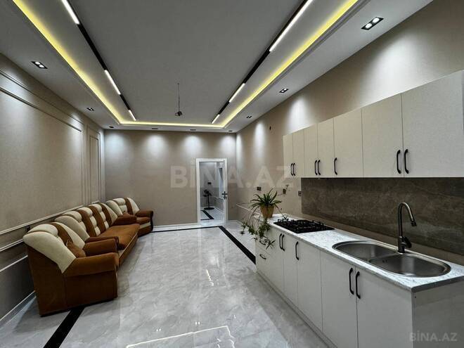 İcarəyə verilir 2 otaqlı həyət evi/bağ evi 45 m², 7-ci mikrorayon q., photo 1 from 8